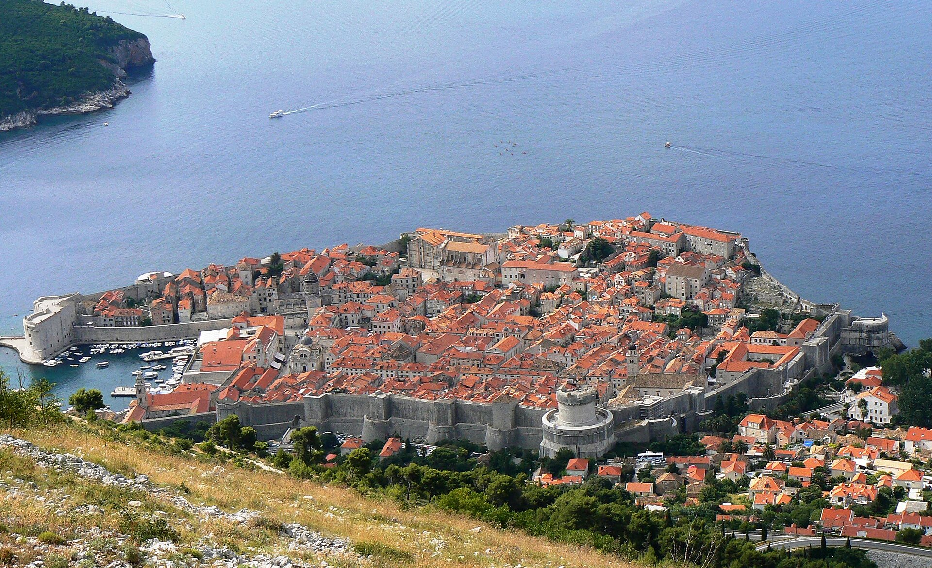 General view of  the old town of Dubrovnik.